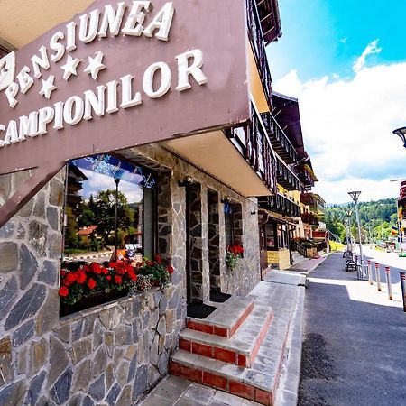Pensiunea Campionilor Predeal Buitenkant foto